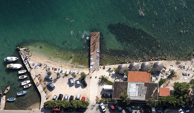 Beachfront House With Private Jacuzzi And Garden Zadar Exterior foto